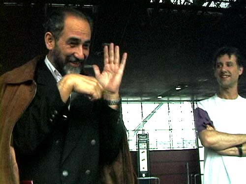 2000 Promotor Roberto Menéndez